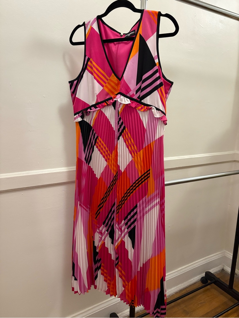 Karl Lagerfeld Pink, Orange & Black Geometric Pleated Midi Dress
